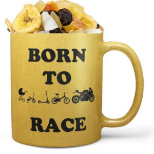 Hrnek Born to race - zlatý (Náplň hrníčku: Tropická směs)