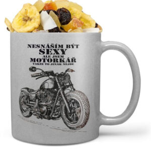 Hrnek Sexy motorkář – stříbrný (Náplň hrníčku: Tropická směs)