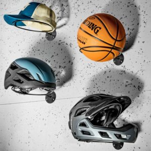 Nástěnný držák na míč